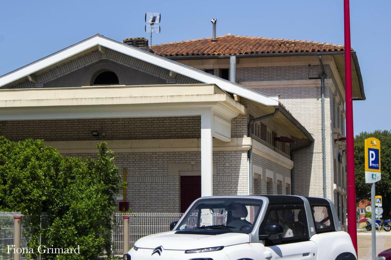 Bureaux Appartements Lesparre Medoc Εξωτερικό φωτογραφία